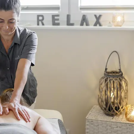 Dom wakacyjny Luxuswellnesshaus Bootshus *