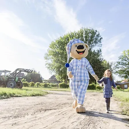 Hébergement de vacances Luxuswellnesshaus Bootshus Bliesdorf